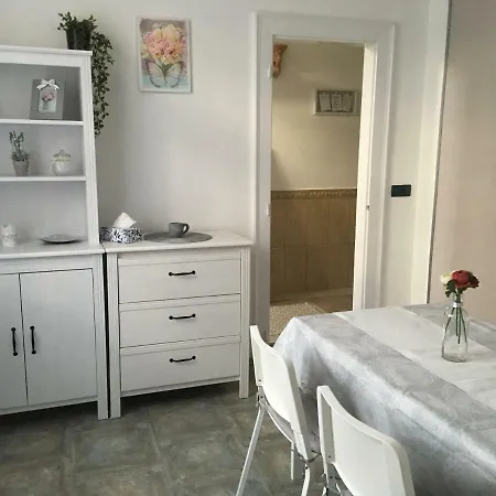 Katus Apartman Apartment *